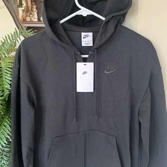 Brand New Nike Black Hoodie Zip Up Cotton Sweatshirt Embroidered Logo Workout - Picture 5 of 15